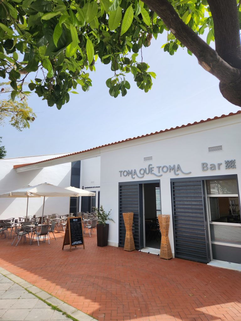 Bar Toma que Toma en San José de la Rinconada