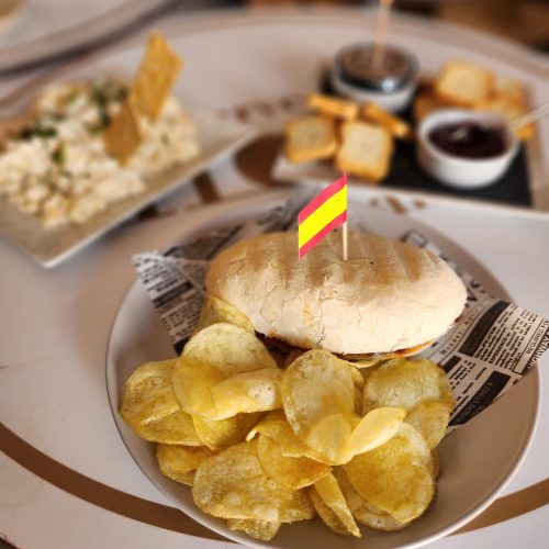 Bar Toma que Toma San José de la Rinconada. Disfruta de las mejores tapas en San José de la Rinconada.